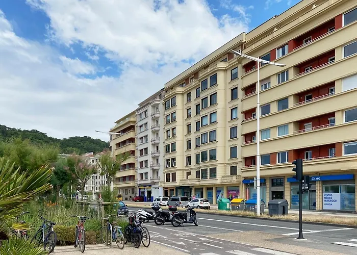 Zinemaldi By Feelfree San Sebastián